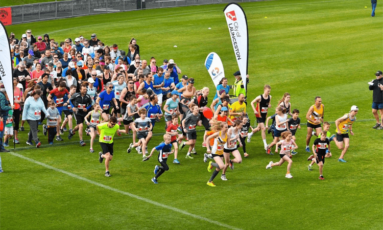Run and Walk for your Heart Clifford Craig Launceston Tasmania 2019 group shot