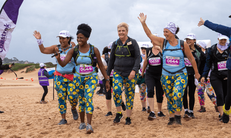 Coastrek Melbourne 2022 Mornington Peninsula walkers beach