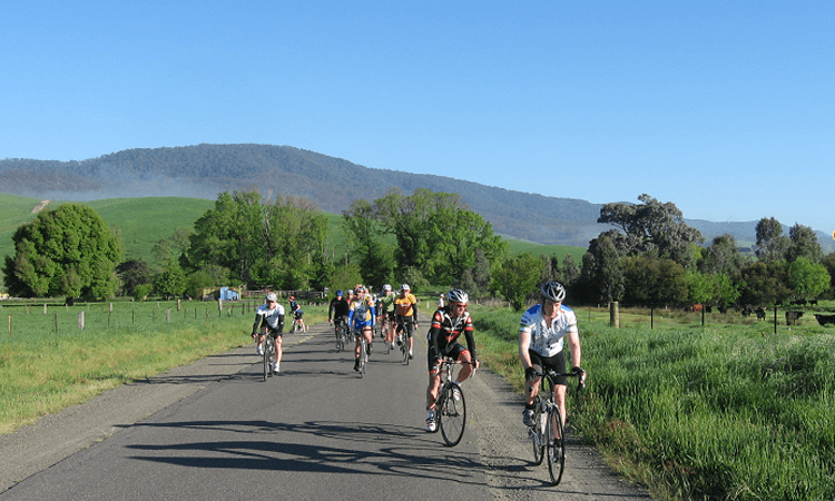 Lake Hume Cycle Challenge VIC riders