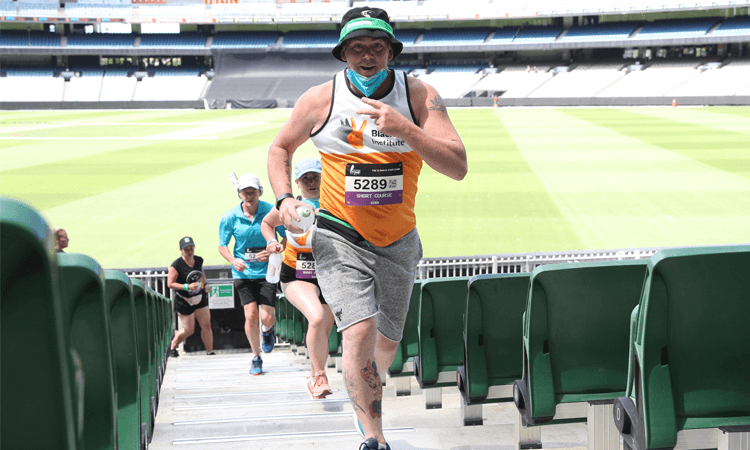Stadium Stomp MCG peace sign